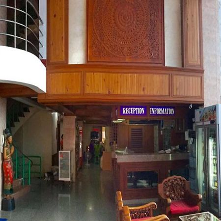 Bliss Mansion Hotell Pattaya Exteriör bild